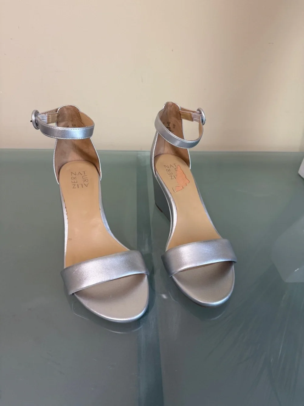 Naturalizer beautiful silver